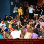 Evento Recicla Leitores no Complexo do Alemão - Juareis Mendes animando a garotada